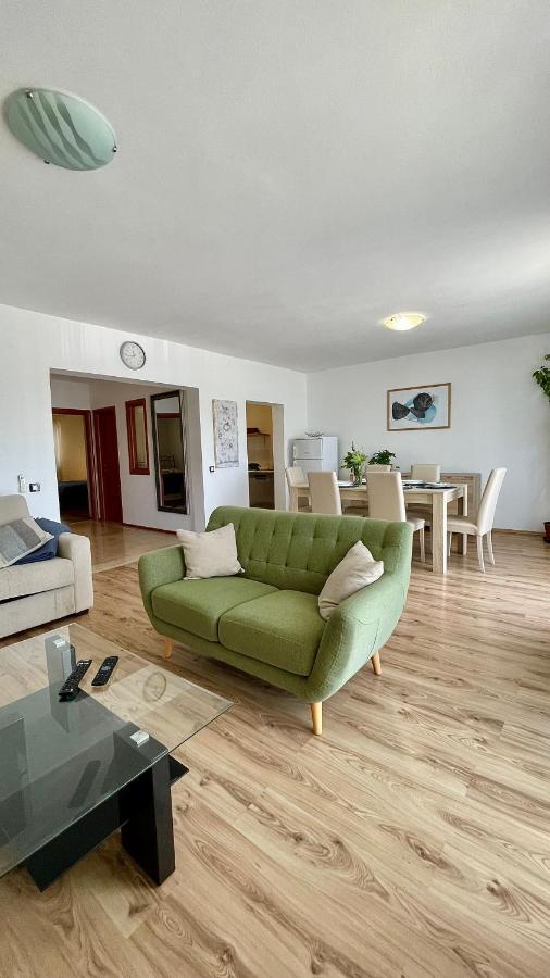 Marina View Apartment *