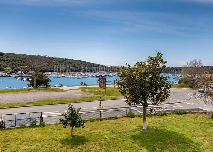 Marina View Apartments