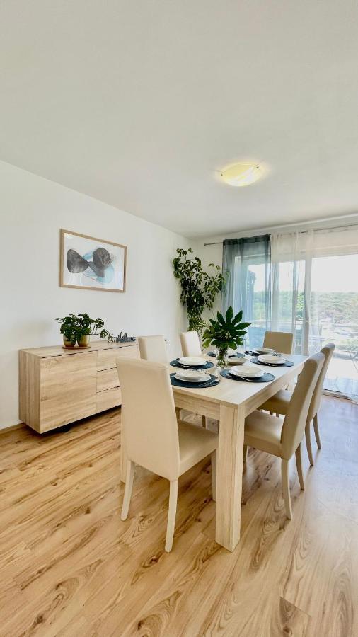 Marina View Apartment