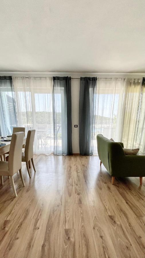 Marina View Apartma Pula